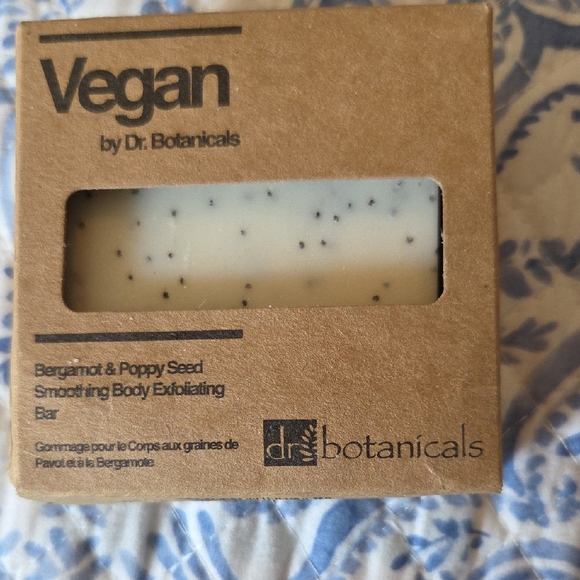 Vegan Bergamot & Poppy Seed Exfoliating Bar - White - Picture 1 of 2